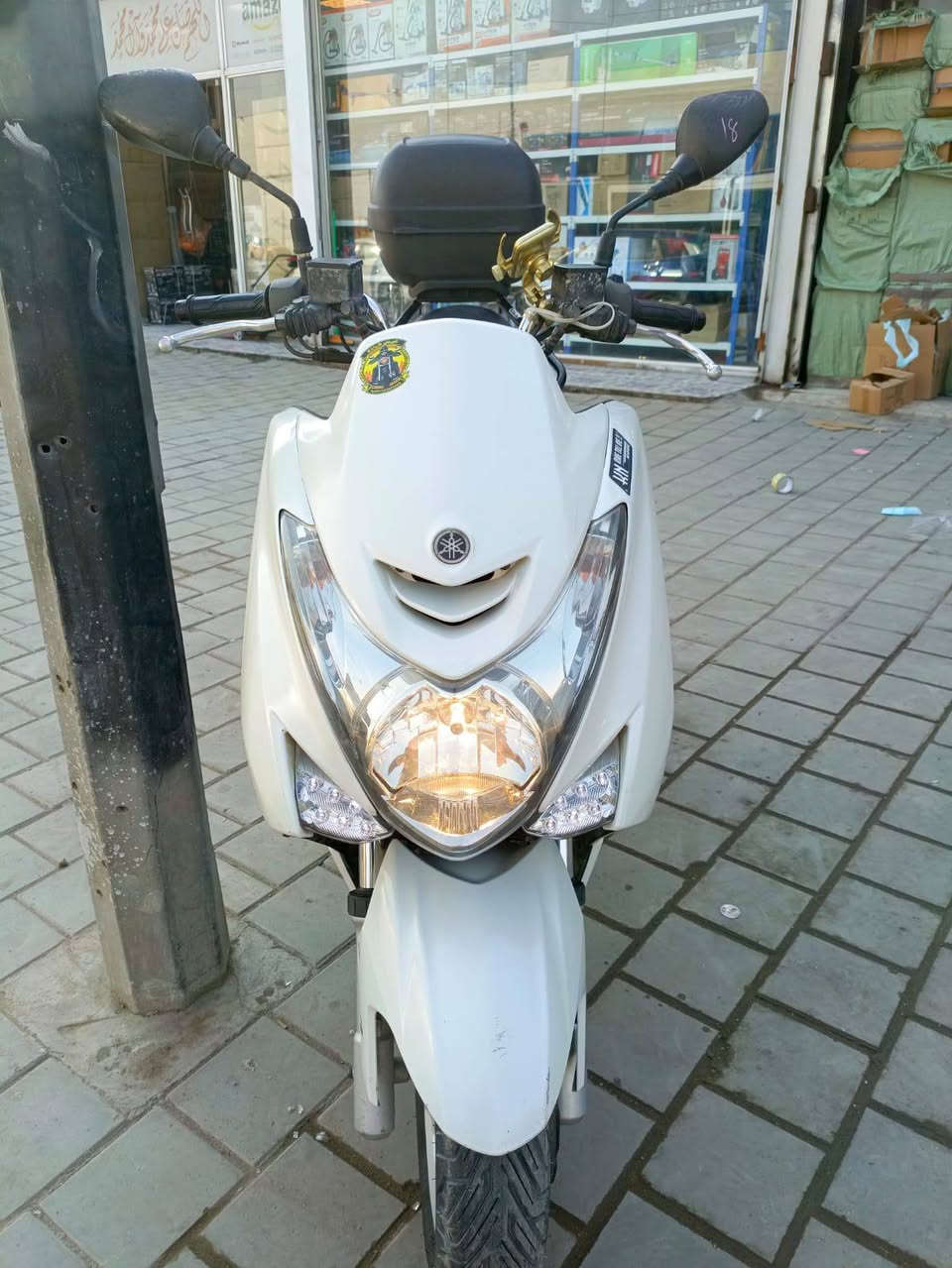 سلام عليكم دراجة يماها ماجستة Sرمبة شغالة مابيه اي نقص مكفولة من كلشي تجي تفحص يلا تاخذ رايده ١٥ وابيها مجال بسيط متواجد فيس واتساب ***********
