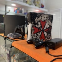 PS3 سليم 500GB • Xbox360 سليم 256GB • مفلّش ألعاب