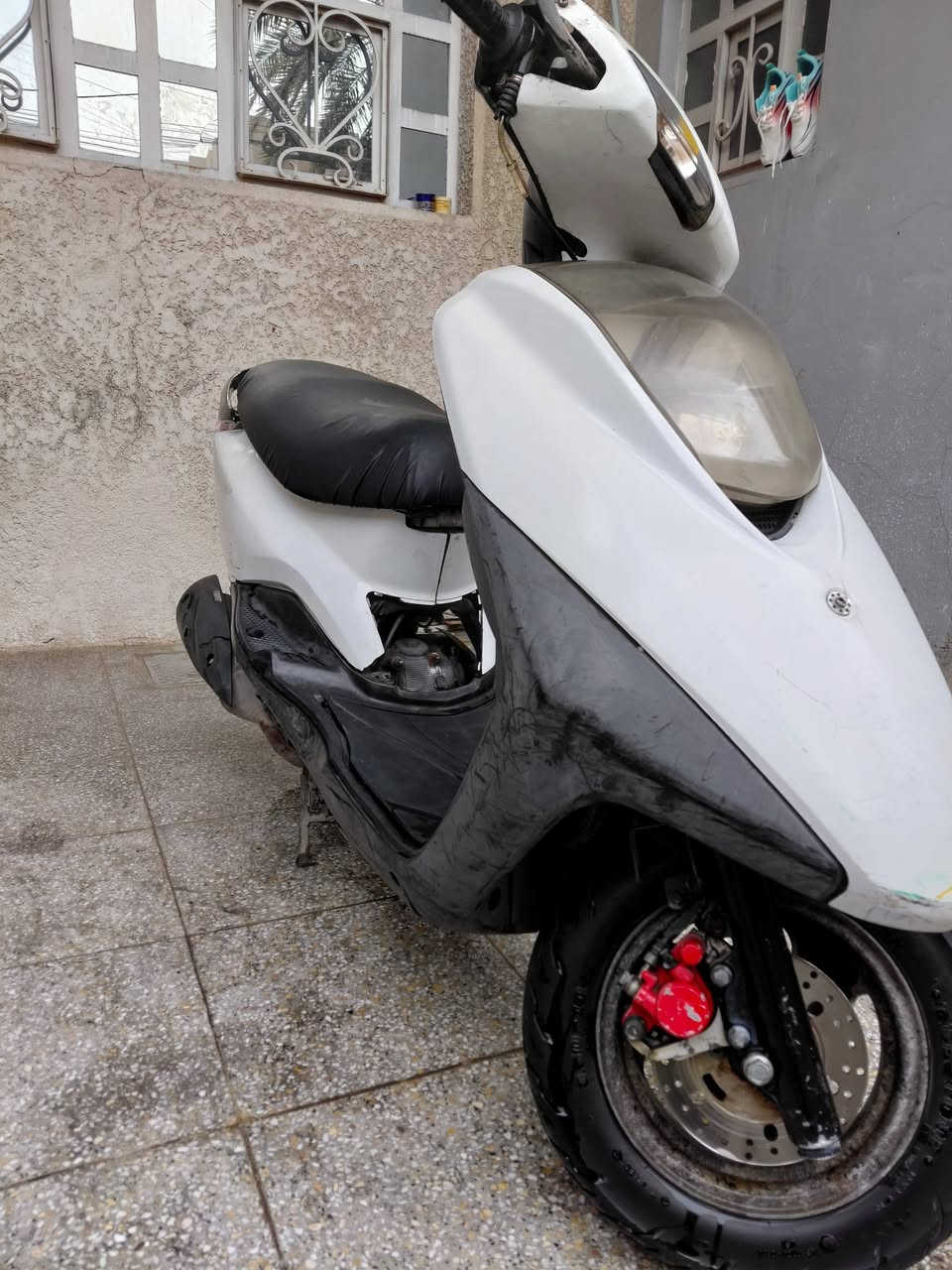 سلام عليكم دراجه بريز للبيع السرعه ١٤٠ محرك كفاله عامه دراجه شلعه معدل فول سلف هندر شغال مابيهه اي نقص كهربائيات شغاله مكاني بغدا الحريه الثالثه رقمي ***********
