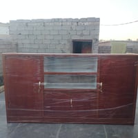 بوفية تسگام للبيع  الطول 2.5متر الشراي يتصل على الرقم  07818302429