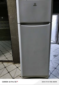 ثلاجة • ٢٢قدم • تجميد شغال