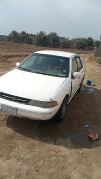 سياره سيفيا موديل 94 رقم بابل السعر 25 وبيها مجال 07778560614