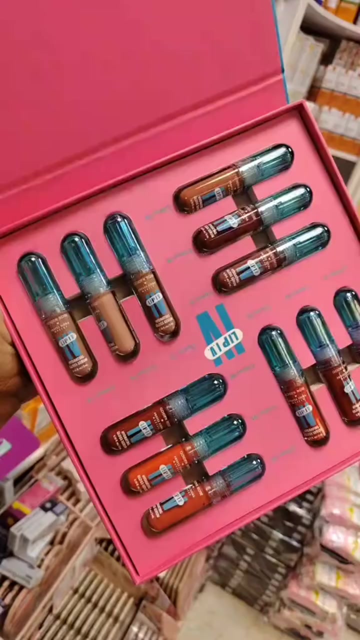 💋 خلي شفايفج تبرق بالجمال! 💋
تعبتِي من الشفايف الجافّة؟ 😩
جربي Lip IV من Golden Rose – لب كلوس من كولدن روز  الأقوى لترطيب وتوريد الشفايف بلمسة ناعمة وطبيعية 🔥

كل حمر بيها لون مختلف وترطيب يدوم لساعات، بدون ما تنشف الشفايف أو تترك أثر مزعج 😍
نتيجة فورية 💧… شفاه ناعمة، مليانة، وبلون يجنن!
✨ خلي لوك مكياجج اليومي يصير أحلى ويا Lip IV 💄

بكج ما يتفوت 12 قطع بسعر كلش مناسب والوان كل بنت تحتاجهم 

#جمالج_يبدي_من_الشفايف
#LipIV #GoldenRose #ترطيب_الشفايف #منتجات_تجميل روتين_الجمال مكياج_عراقي شفايف_ناعمة توريد_شفايف جمال


**إذا كنت صاحب هذا الإعلان وتريد حذفه لأي سبب، رجاءا أرسل رسالة إلى الدعم الفني**