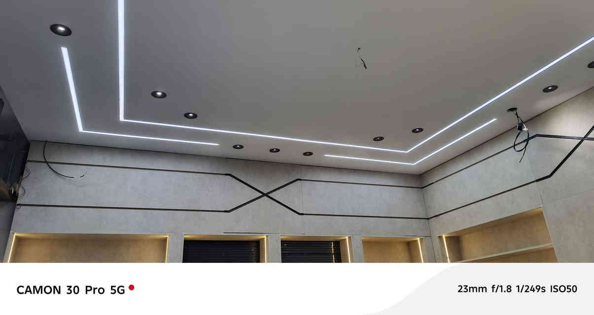 سلام عليكم
اعمل فني كهرباء 
ديالى 
عمل نشاء الله ينال اعجابكم
ابو عباس
***********
