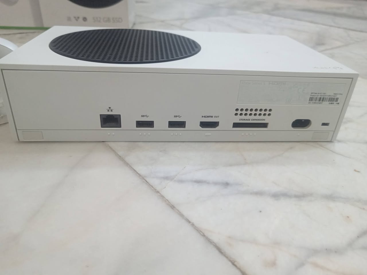 اكس بوكس سيريس اس
- سعة التخزين ssd 512
- الجهاز نظافته 99٪
- بعده بضمانه صارله اقل الشهر عندي وما استخدمته لان عندي امتحانات
- ملحقاته كامله مع حساب بس ما بي العاب لان ما نزلت حته
- سعر 375 وبي مجال للشراي 
- عنوان : بابل، حله، شارع 80 جهت كربلاء
- توصيل ماكو


**إذا كنت صاحب هذا الإعلان وتريد حذفه لأي سبب، رجاءا أرسل رسالة إلى الدعم الفني**