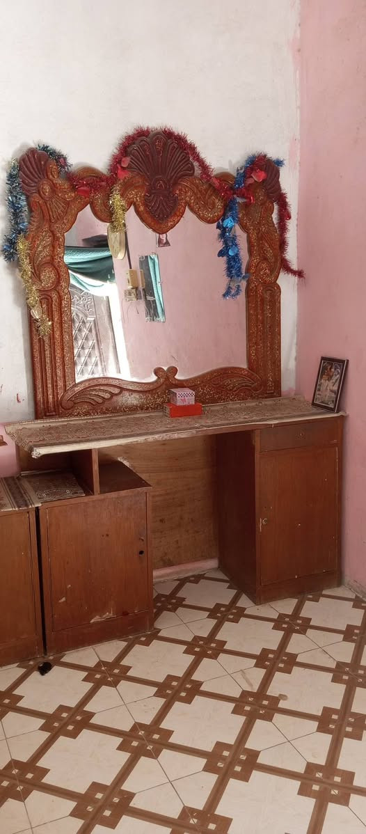 غرفة مستعمله خشبها الاصلي بسعر مناسب 400 وبيها مجال للشراي


**إذا كنت صاحب هذا الإعلان وتريد حذفه لأي سبب، رجاءا أرسل رسالة إلى الدعم الفني**
