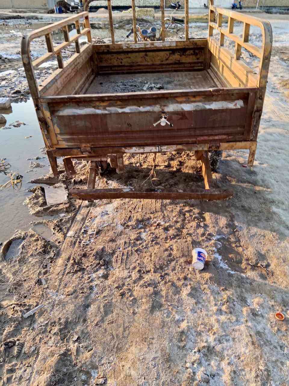 سلام عليكم ستوته لالبيع وراق كامله بيع على حطتهه وهاذء رقمي ***********
