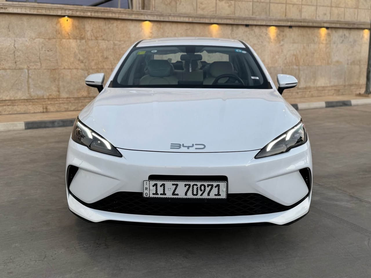 بي واي دي اخت زيرو كفاله عامه سيل فايف 
ماشيه 4 الف موصفاته معروفه 
السعر 19.350 مجال بسيط
مكاني بغداد حي الاعلام رقمي*********** بغداد, العراق

