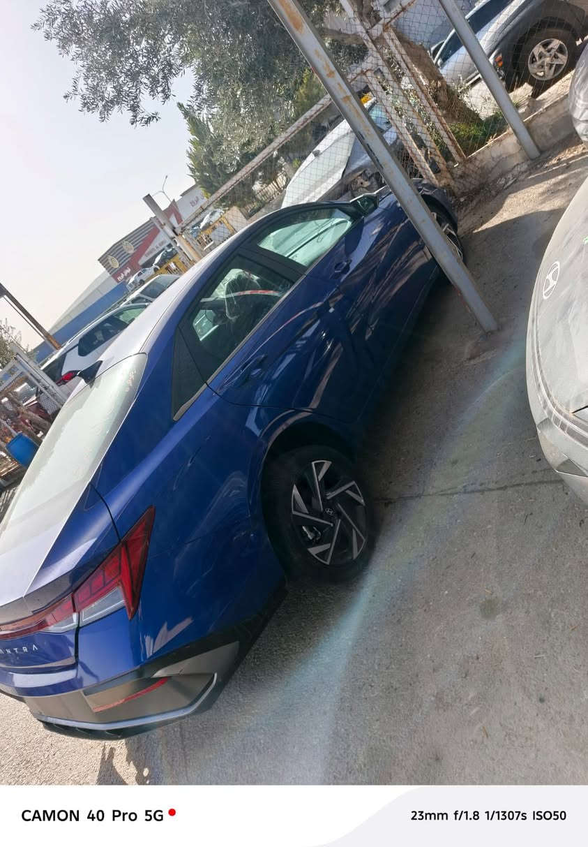 النترا فول موصفات موديل 24 بدون دواخل وبدون ايرباك السعر 120 مطروحه بلحره
واصل كتاب شهداء 137 ورقه 
الاستفسار ***********
***********
