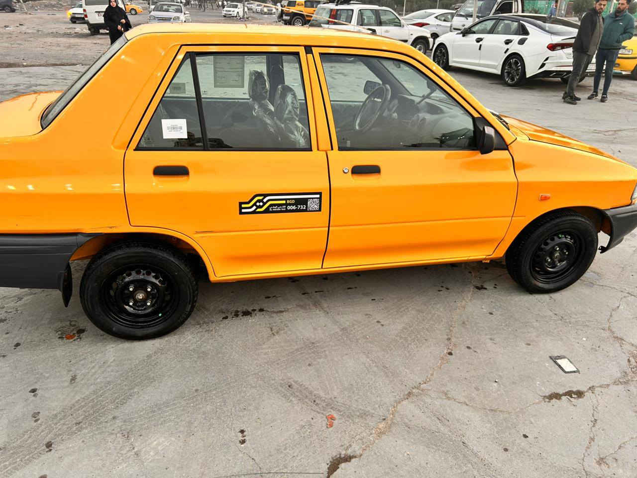 السلام عليكم سايبه موديل ٢٠٢٣ رقم بغداد دولي بيهه طخه بلبنيد وجاملغات مبدله بلاد بدون شواصي سياره جديده ومال جناي سعرها ٦٠ بيها مجال بسيط حك جيه مكانها غزاليه ***********
