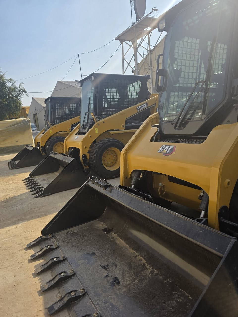 اغتنم عرض على شفلات الحقلية نوع كتربيلر  موديل 2025   وبنظام تقسيط للشركات
للمزيد من معلومات علق او تواصل وت ساب او على رقم هاتف 
***********
