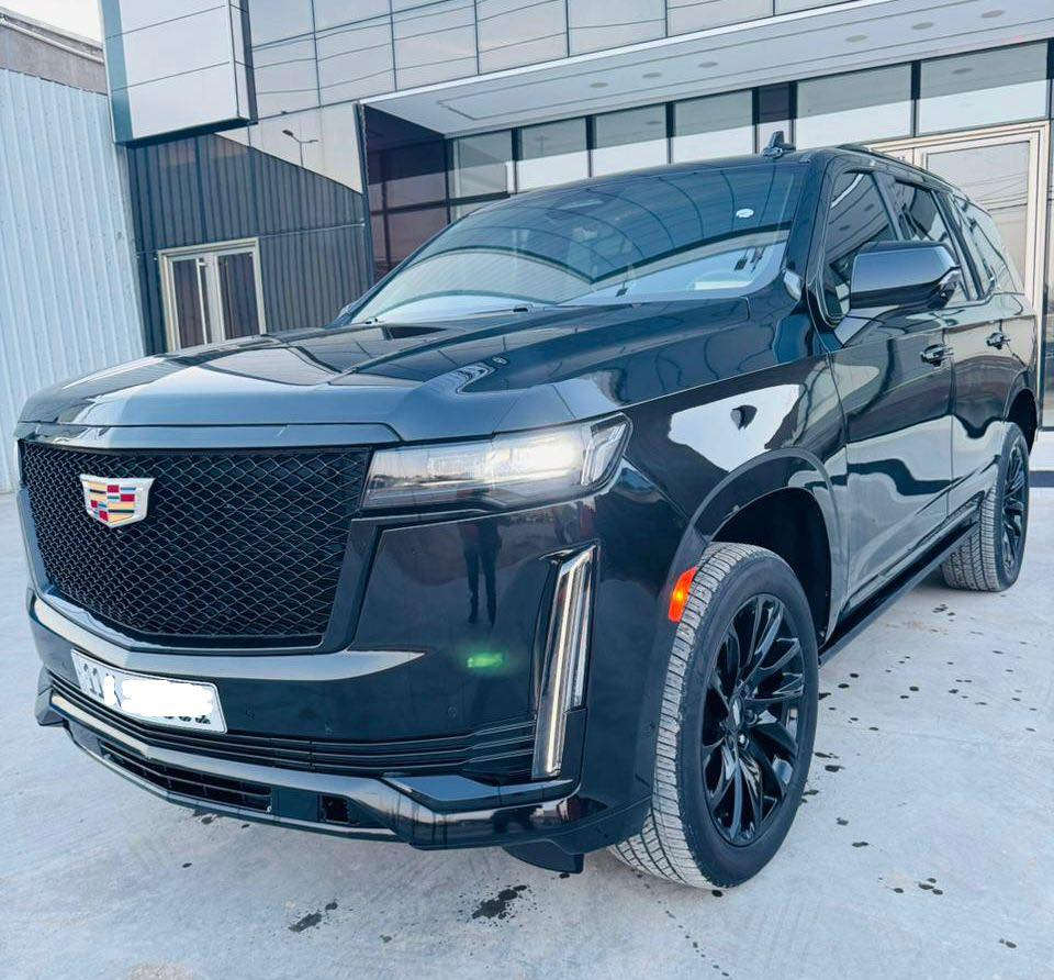 للبيع او مراوس حسب القناعة
🚙 النوع: Cadillac Escalade
⭐ المواصفات: فول مواصفات (Espresso)
🎨 الداخلية: جلد بيتنجاني فاخر مع مساج
🇺🇸 الوارد: أمريكي
⚠️ الحالة: حادث جاملغ مبدل وكارت بلباب السايق 
📏 عداد المشي: 28 مايل فقط
🔊 الصوت: 36 سماعة
⚙️ المحرك: 6200 سي سي

المميزات:
🛑 سقف شاموا
🛑 شاشات خلفية
🛑 دوسة كهرباء
🛑 5 كاميرات
🛑 حساسات 360 درجة
🛑 أبواب شفط
🛑 كشنات جلد بيتنجاني
🛑 كيج إلكتروني
🛑 جكات تصعد وتنزل

📍 العنوان: بابل

📞 للاستفسار:
***********
