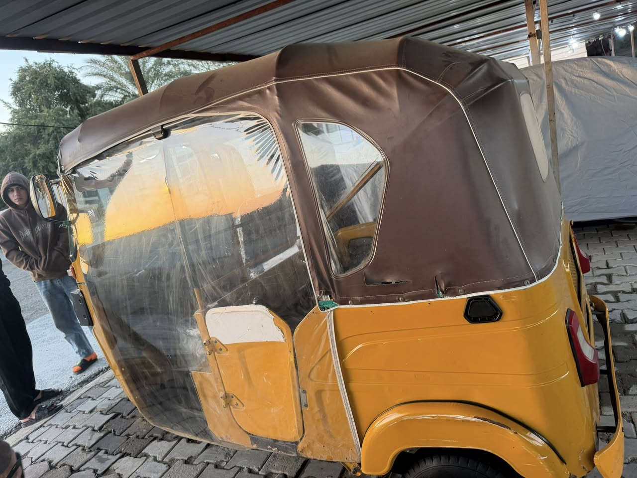 السلام عليكم
تكتك 2021 كله جديد مكفوله كفاله عامه مثل ما بصور 
التكتك مكينه مفتوحه بس للستفسار ***********
