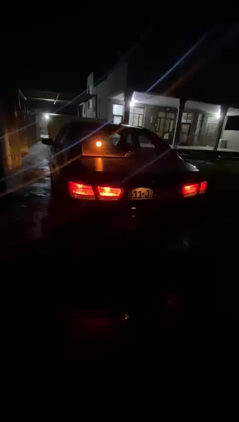 سلام عليكم تيبلام شموع  او فوانيس للبيع جمله مفرد اصلي يرهم للسيارات كبار وصغار سعر القطعه 20 الف توصيل موجود لكل لمحافضات مكاني كربلاء رقمي ***********
