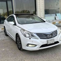 أزيرا • ٢٠١٢ • ٦ سلندر