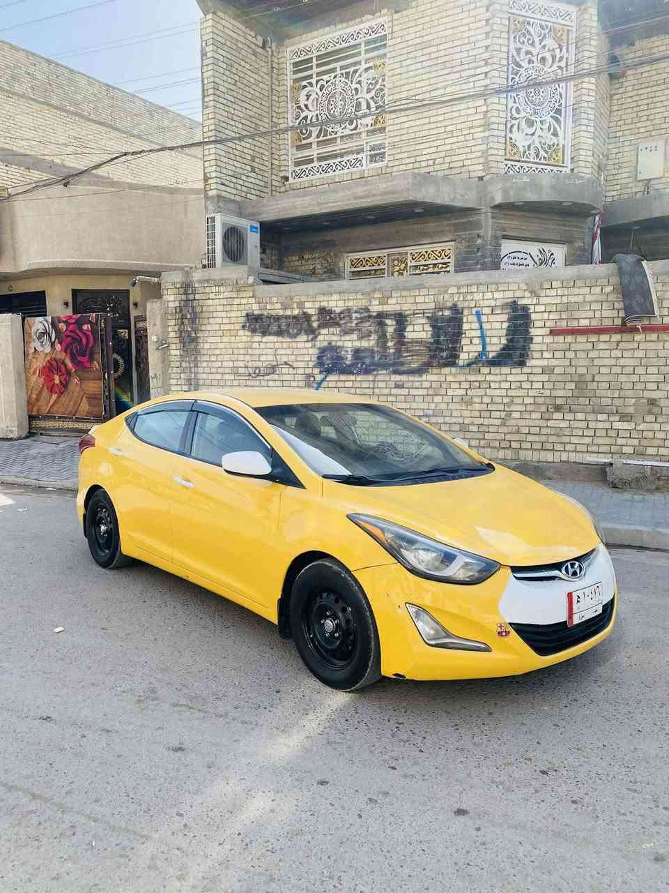 السلام عليكم النترا موديل 2016 حادثها بنيد بدون دواخل السياره كلها ليبل واحد بدون تبديل السياره جاهزه و جديده محرك 1800 دوش لا تبخير و لا تنقيص السياره جاهزه و جديده مكان السياره بغداد رقم الهاتف ***********
