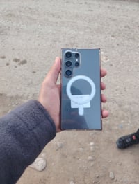 الترا 24 ٥ ذاكرة 256 دبل شرط نضيف فحص وين ما يعجبك أغراضه ويا078138329...