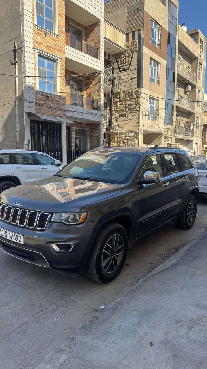 جيب 2020 لمتد 
بيع او مراوس باقل 
***********
السعر 231
تقرير السياره موجود بالصور
اي نقص مابيهة بغداد, العراق
