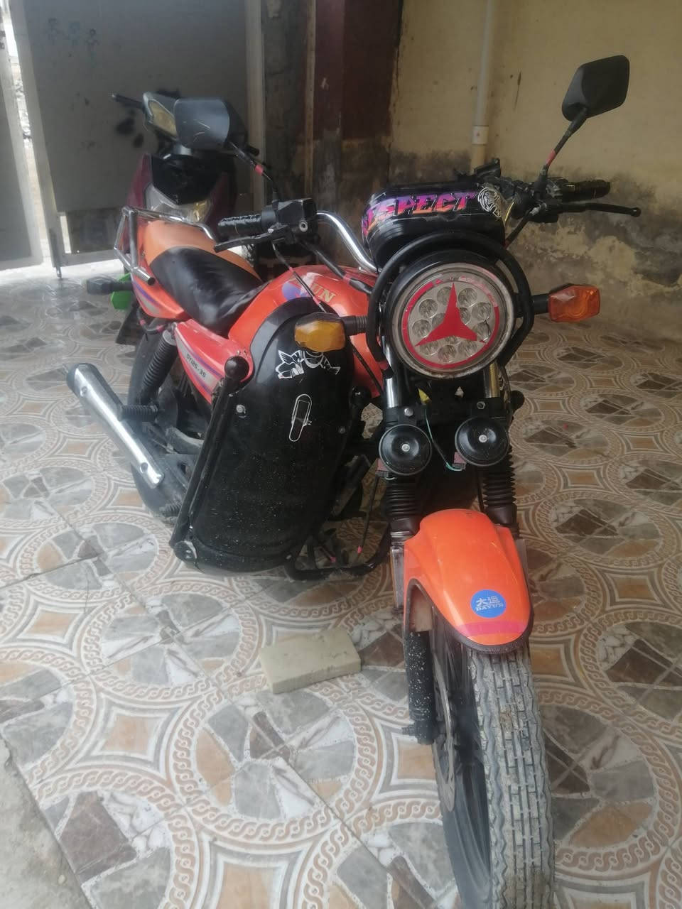 دايون عضم ٢٣ أوراق الدراجه كامله مراوس بنامه كامله او بيع ***********
