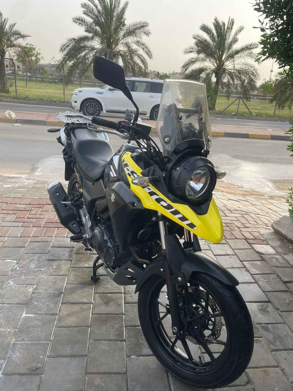 Suzuki V -￼storm
￼ الماكينة 250 cc سعر الدراجة 26 ورقة دراجة مقفولة كفالة عامة تدفع بيده المكان مدينة الصدر رقم الهاتف ***********￼￼￼￼￼￼
