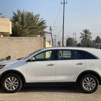 سورنتو موديل ٢٠١٦   ٧ راكب   ٦ سلندر GDI  وارد امريكي   حادثها فقط بني...