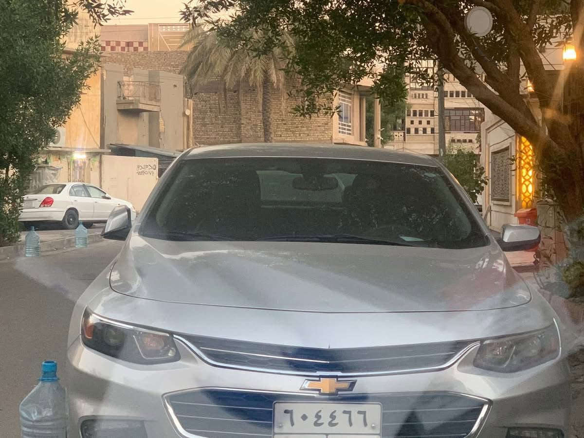 ماليبوا ١٨ رقم اربيل ماشية ٥٨ ميلالسعر ١٢٠ بيها مجال محرك كير بشرط  فقط طخة بالجاملغ الايسر  السيارة مال بيت مكاني الاعظمية الرقم ***********

