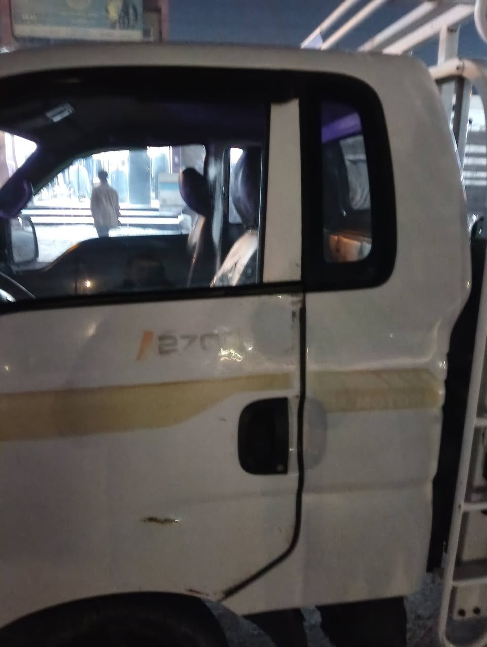 سلام عليكم
لبيع كيه حمل رقم ميسان موديل 20 ضربه باب السايق الضربه موضحه بالصوره السعر 125 وبيه مجال لستفسار ***********
