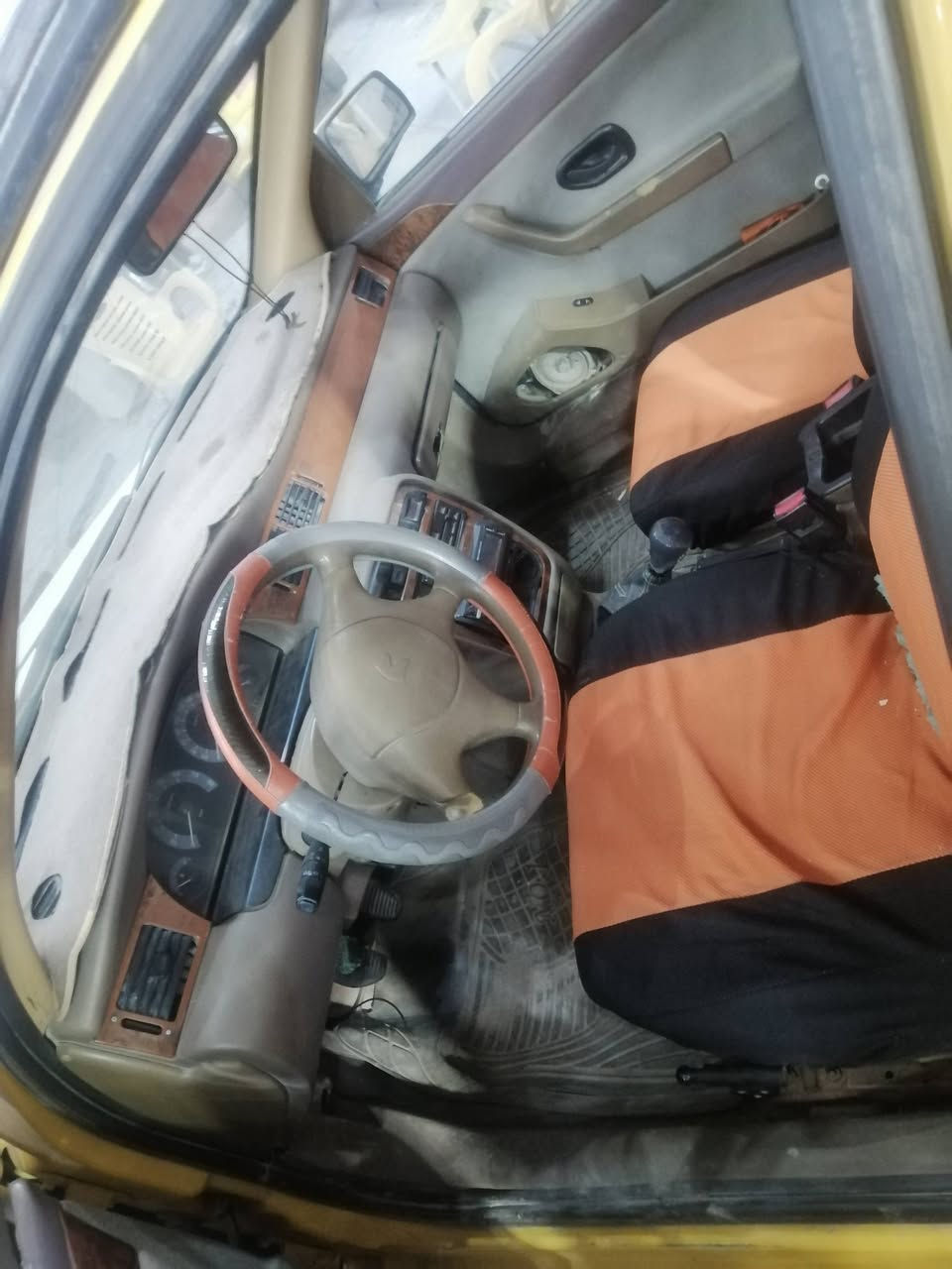 السلام عليكم سمند للبيع رقم مثنى سنويه لل٢٧
السياره جاهزه مصفره هيئه وغرامات
موديل ١١ بيها خيط بخار مداور مشروع وطني
بيع مستعجل مالكها نجف السعر ١٩ وبيها مجال قليل كلش حك الجيه
***********
