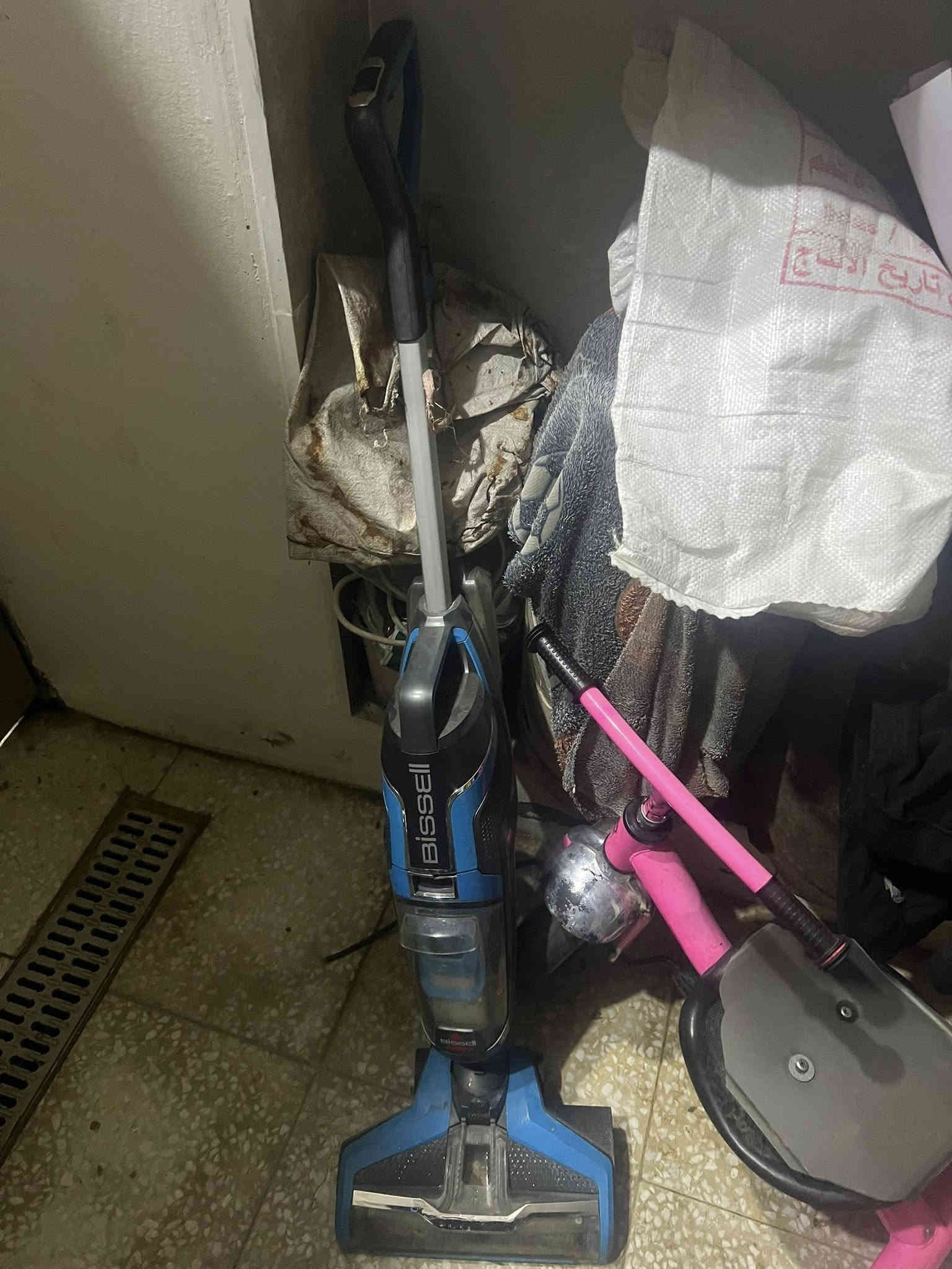 يااالله 
السلام عليكم من رخصه الادمن عندي أغراض مال بيت للبيع والي عجبه شيه ملاحظه كل شي وسعره عنواني بغداد اتصل على الرقم بيك خير وتدلل *********** واتساب متوفر
