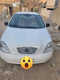 سياره  طيبه جديده 2015 مكينه كير حداديه تبريد تخم تاير سياره مكفوله كف...