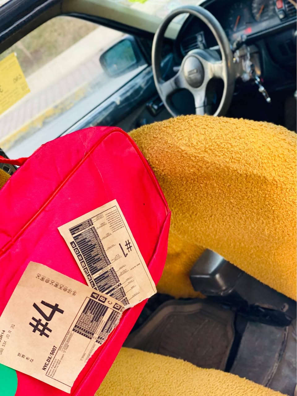 بؤفرؤشتن 
جؤري سةيا ره مازدا٦٢٦ 🛫 
‎مؤديل /90
نرخي ٢٨ مه عا مه له …
‎ئارمي پلاستيك سليماني
‎ مەکینەی ٨ به غ
گێڕومەکینەی زؤر خاوين  
‎ره نگ /سپي به فري 
‎ئاوێنە کارەبا eco
‎  جام کارەبا
‎قفل مه ركه زي 🔐 
‎گه رمي مه زبووت
‎کارەبای کامل مەزبوت  
‎پێشو دوای تازە داگیراوە  
‎به نزين زؤر زؤر كه م ده خوات 
‎هەیکەل و  ناوی شەریکە 
‎دەعامی بؤده عامي مه زبووته
‎هەمو گیانی لەسەر بیلادە
‎تاقم تايه و ويلي لؤك 
‎ئارم /ئةوةليات /براوه /  شه رت
‎پاتري تا زه
‎تاقم تا يه و ويلي لؤك خه ت سپي 
ته نها فرؤشتن …
‎ژماره مؤبايل ☎️☎️

***********
*********** السليمانية, العراق
