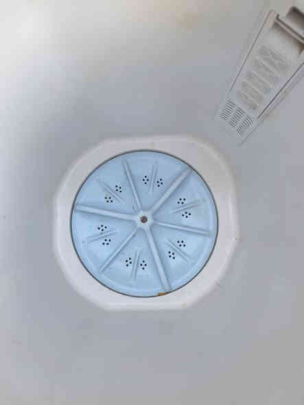 غسالة رويال ياباني ١٢ كيلو ع فحص شغاله كل نقص مابيه جاهزه
سعر ٤٠
‏‪0783 230 5445‬‏
