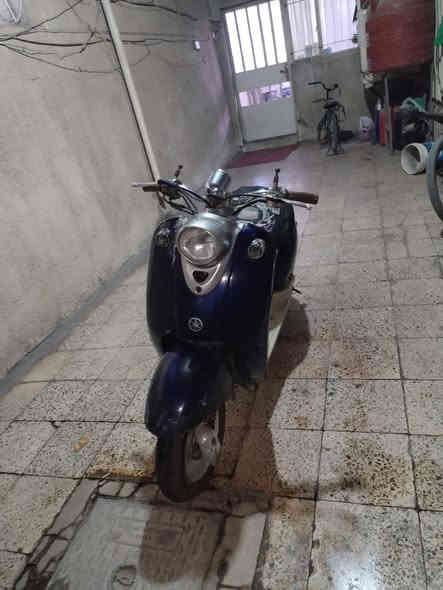 السلام عليكم دراجة عبد الحليم للبيع مكاني السيدية الرقم *********** السعر 215 وبيها
