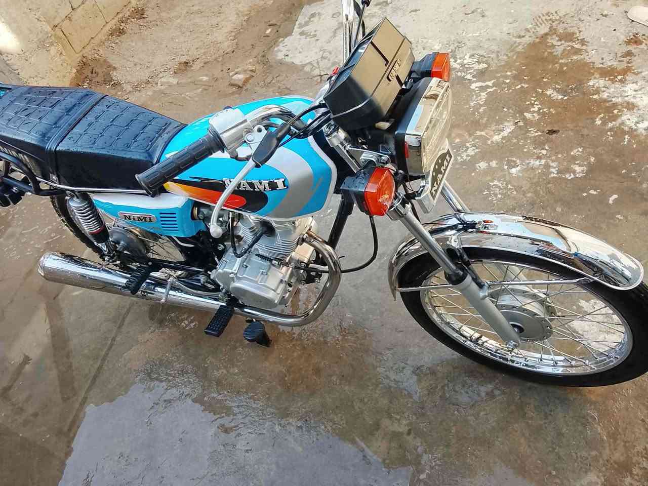 للبيع دراجه نامه متياز ٢٥ دراجه نضيفه حيل مابيه شي اوراق اصولي السعر ب ٦٢٥ وبيه مجال قليل مكاني حله جبله رقمي ***********
