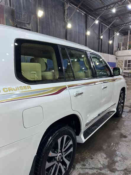 مديل 2019 بريم اصل 
مكفوله معده بارد بسيط بل جامغ ليمنه 
ماشيه 65 
السعر 525 بيها مجاي بسيط 
عنوان زيونه 
بسمي ***********
