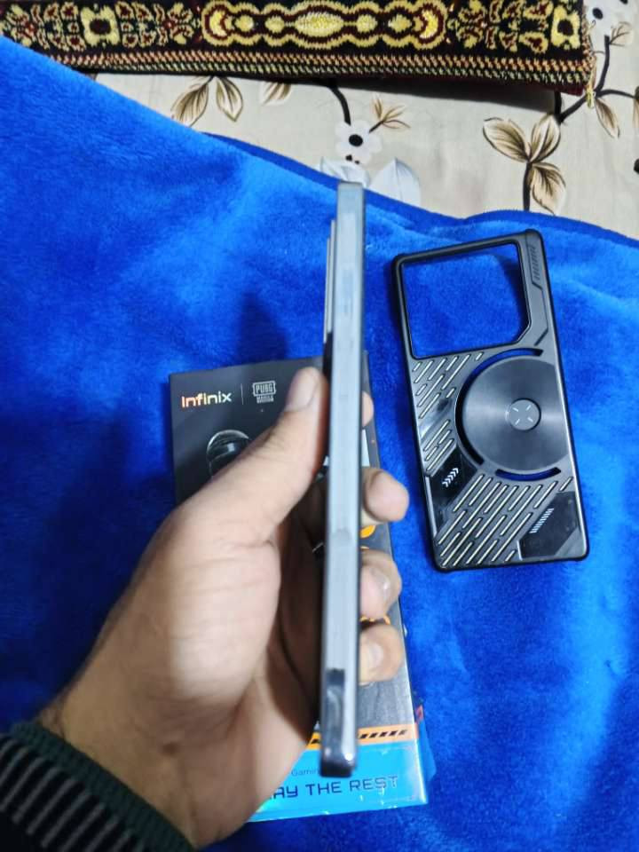 السلام عليكم
انفنكس جيتي 20 برو ذاكرة 256 رام 24 نضيف فووول ملحقاته كاملة للبيع او مراوس السعر 275 مكاني بغداد حي اور


**إذا كنت صاحب هذا الإعلان وتريد حذفه لأي سبب، رجاءا أرسل رسالة إلى الدعم الفني**