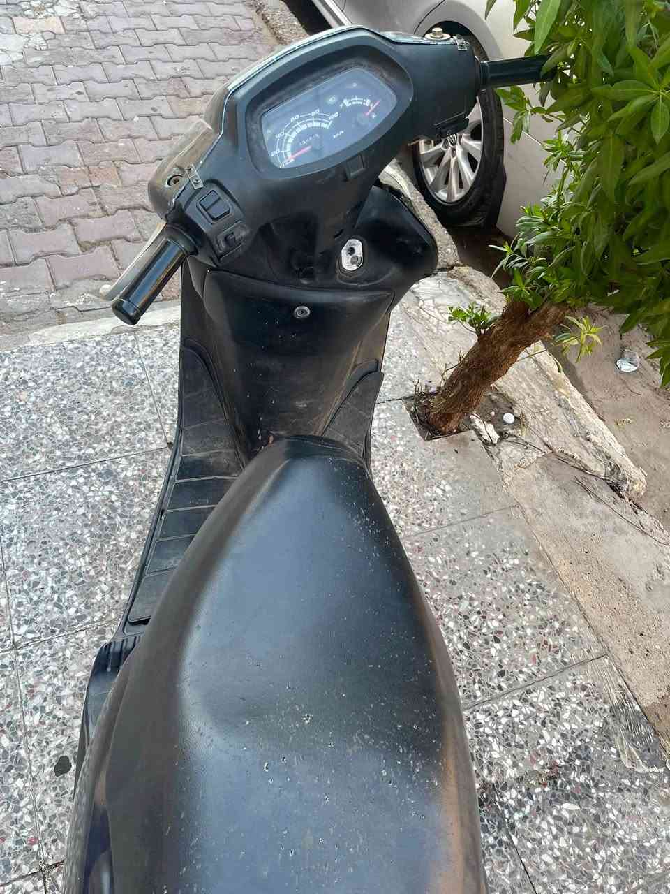 سبيسي ياباني عاطله الكابريتر مالتها
ويرادلها ترتيب اني ماعرف بيها 
السعر 150 بيها مجال بصيط 
بغداد شارع حيفا 
***********
