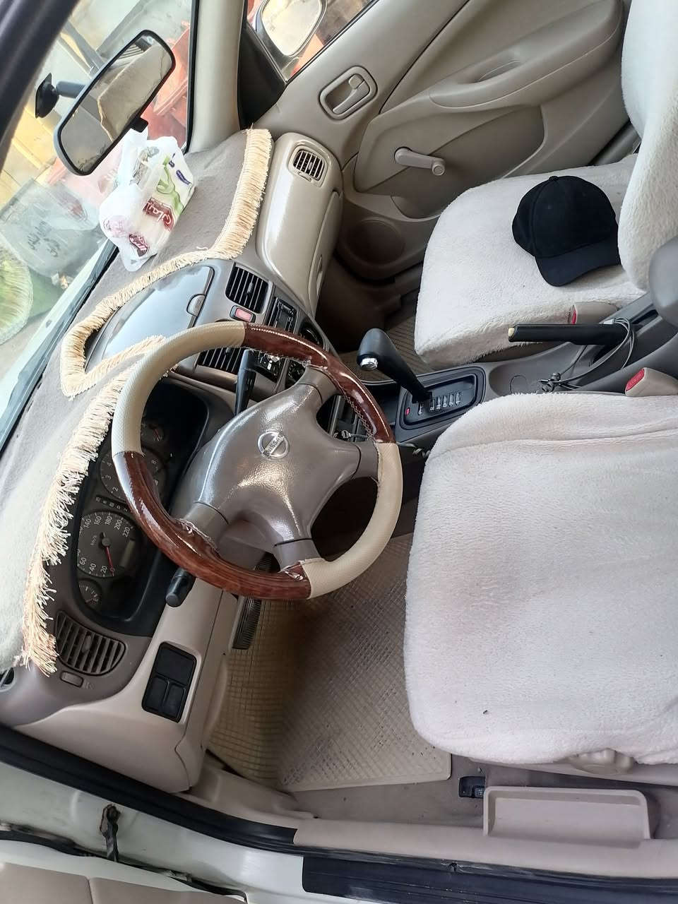 سلام عليكم عندي سني ياباني موديل ٨ كير اوتوماتيك محرك ابيض ١٨ المرغوب سياره مال بيت خير من الله  رقم اربيل بسمي الحد ٢٠٣٠ بطاقه بانزين موجود محرك كير شرط بيها جم قطعه بدون دواخل اخوان للمراوس فقط حسب القناعه هاذه رقمي *********** كركوك, العراق
