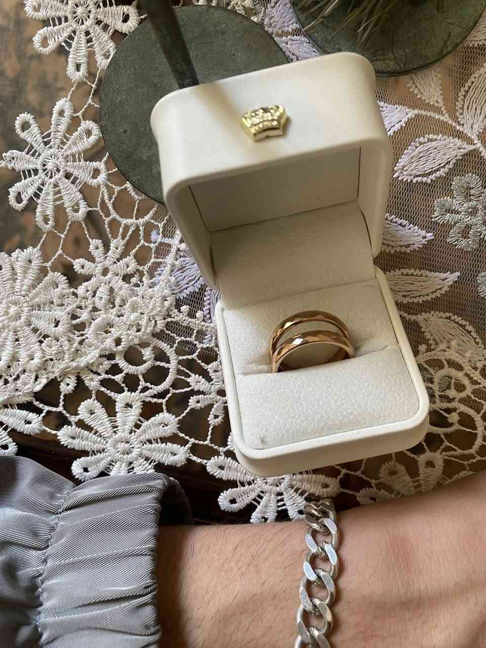 ١٥ القطعه


**إذا كنت صاحب هذا الإعلان وتريد حذفه لأي سبب، رجاءا أرسل رسالة إلى الدعم الفني**