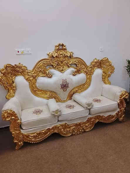 السلام عليكم تخم ملكي عشر مقاعد سعره 800 مكانه تنومه شط العرب الصالحيه مدرسه ريف الزاهر للشراي جاد الاستفسار على هذا الرقم *********** البصرة
