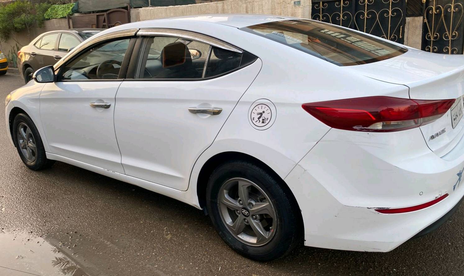 للبيع فقط هيونداي افانتي 2016 الشكل الجديد وارد كوريا محرك 1600 GDI
عداد المسافة 260 km
حادثها كما موضح بالتقرير المرفق
المواصفات :
تدفئة وتبريد
تدفئة بالكشن والستيرن
انظمة قيادة عدد 3
مري شفط
نظام محاكات
نظام كار بلي
وبيهة بعد هواي مواصفات
السيارة خير من الله
مكينة مبدلة اصلي وكالة على رقم الشاصي بشرط
قاعده فيت بم والفيت بم اصلي على رقم الشاصي بشرط 
السيارة جاهزة من كل النواحي الميكانيكية والكهربائية دينار متصرف عليهن وترايك للبصرة بشرط

تفاصيل اللوحة المرورية :
السيارة لوحتها سليمانية قديم وبأسم شركة ومتفق على تحويل فقط للي يشتريها والمبلغ يخفض من السعر حسب الاتفاق 

هاي تفاصيل السيارة بالكامل 
والسعر 117 ورقة وبيها مجال بسيط جداً 

اخوان كل التفاصيل مذكورة بالمنشور وفقط الشراي الحقيقي يتصل لان تم إعادة النشر بسبب الوعود الكاذبة

للتواصل واتساب 
*********** 
مكاني بغداد الدورة