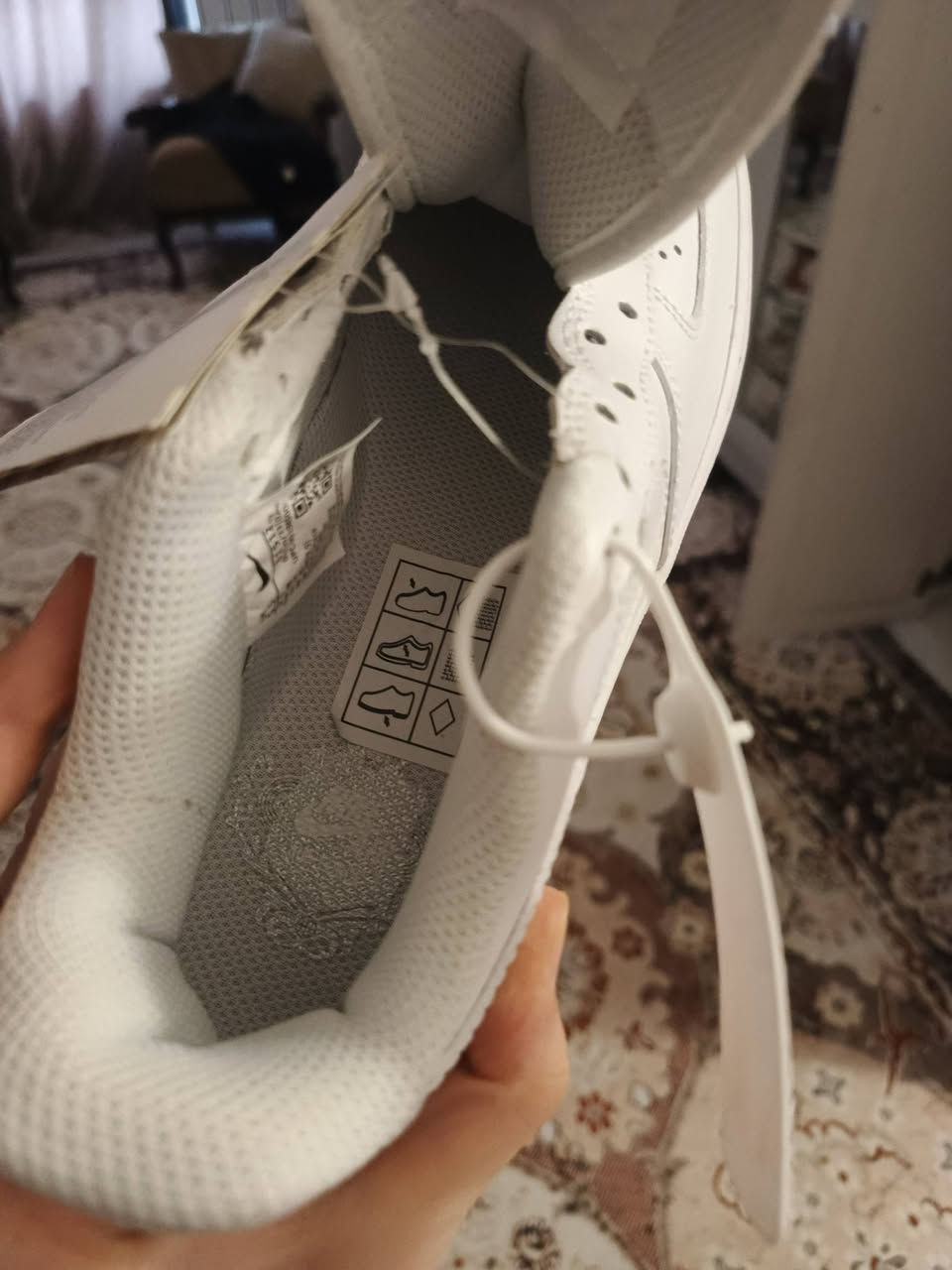 اصلي جديد قياس ابيض 46 42 38 اسود 41 السعر 20الف


**إذا كنت صاحب هذا الإعلان وتريد حذفه لأي سبب، رجاءا أرسل رسالة إلى الدعم الفني**