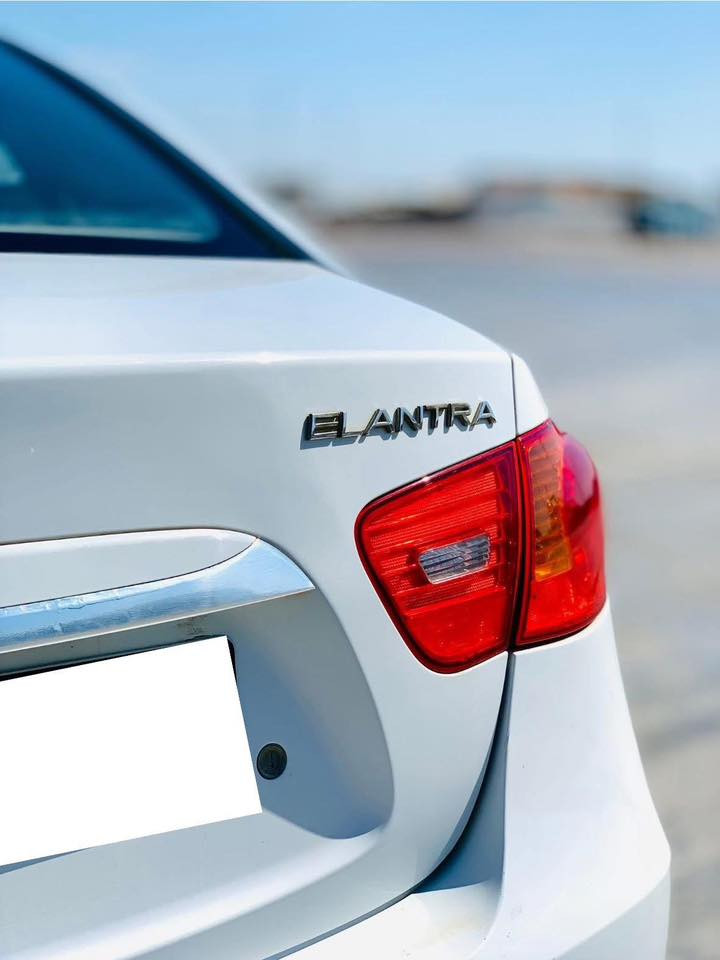 مكلف بالنشر

السلام عليكم من رخصة صاحب الكروب 
النترا مقدس موديل 2011 رقم اربيل
فول ماعده الفتحه كير ومحرك شرط مكينة 16 دوش المرغوب
كلين بدون ضرر وبدون شخط
السعر 115وبمجال قليل
متوازي على بيعتها 
الاتصال على هذا الرقم👇👇
***********
