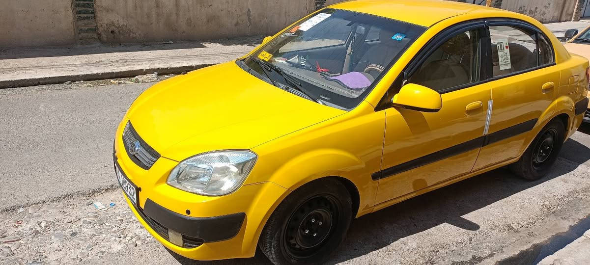 كيه ريو 2008خليجي باسمي شرط التحويل مكينه 16 كير توماتيك جام كهرب طخم جديد  تبريد شغال ثلج  فتبم نوزلت  بلكات مجاول كلو جديد بدون ضرر بيها طخه كد اربع اصابع بين البابين وتلكيطات خفيفه مال تكسي شواصي تكم سكف حوض كلو شرط  السعر 78الشراي يتصل ***********موصل الايمن
