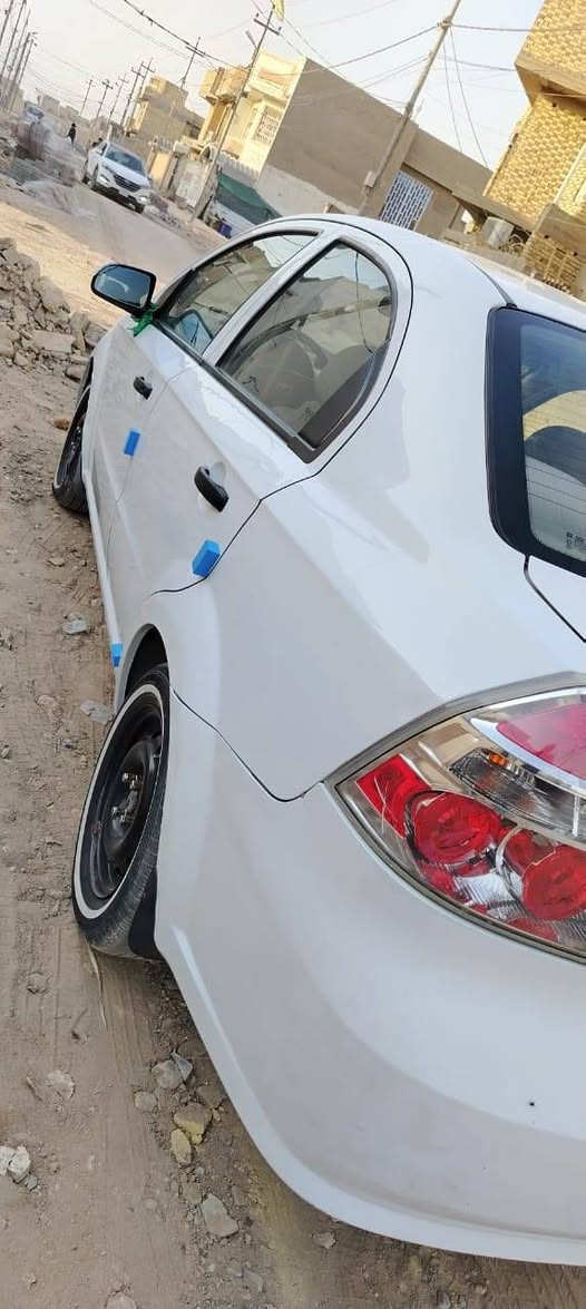 سلام عليكم افيو الشركه العامه خليجي رقم واسط الدولي مداورثاني يوم  كفاله من ظربه وصبغ ومن فتح من كلشي قطرة خياس مابيه  محرك مفتوح المرغوب 1500 كير كفاله حداديه درايم شفت  تخم تاير ابو خطه صارلي يومين من شاده سستم سماعات كامره خمسه ويل وتايرات ابو خطه عليه ادامه كامله ماناقصه شي استعمال بيت تبريد+ تدفئه شغال شرط السعر 85وبيه مجال للشراي اتصل مكان ديوانيه ***********
