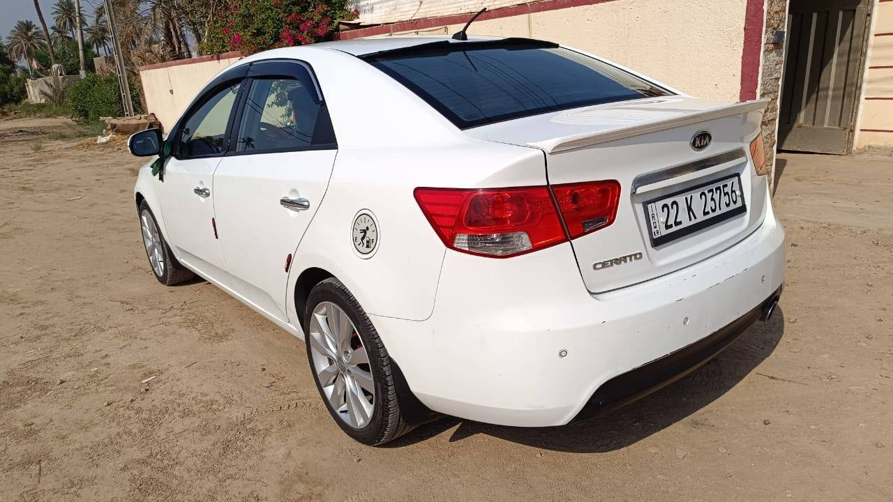 سلام عليكم سيراتو موديل 2013 للبيع والمراوس حسب القناعه 
مكينه 2000دوش المرغوب لاتنقيص لاتبخير  خير من الله 

حداديه  فول 

كير 6نمر

شفتات ستيرن 

تحكم ستيرن جهتين 

تبريد ثلج ويه السويج  

تريد وكاله تريد مداور 

سياره مال جناي مابيها ربع مصرف الله شاهد 

السعر 117وبيها مجال للشراي

العنوان بابل الهاشميه 

للاستفسار ***********
