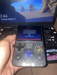 شباب عندي هذا الجهاز  بي لعبة فيفا 14 وو اله الحرب وماين كرافت وهواي ا...