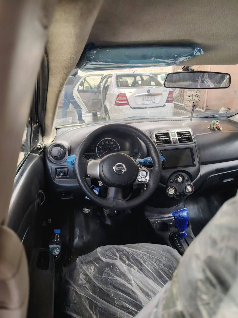 نيسان فيرسا 2014
سيارة باسمي 
كابون ماستر 
هيه غرامات صفر 
السعر 75
وبيها مجال 
***********
