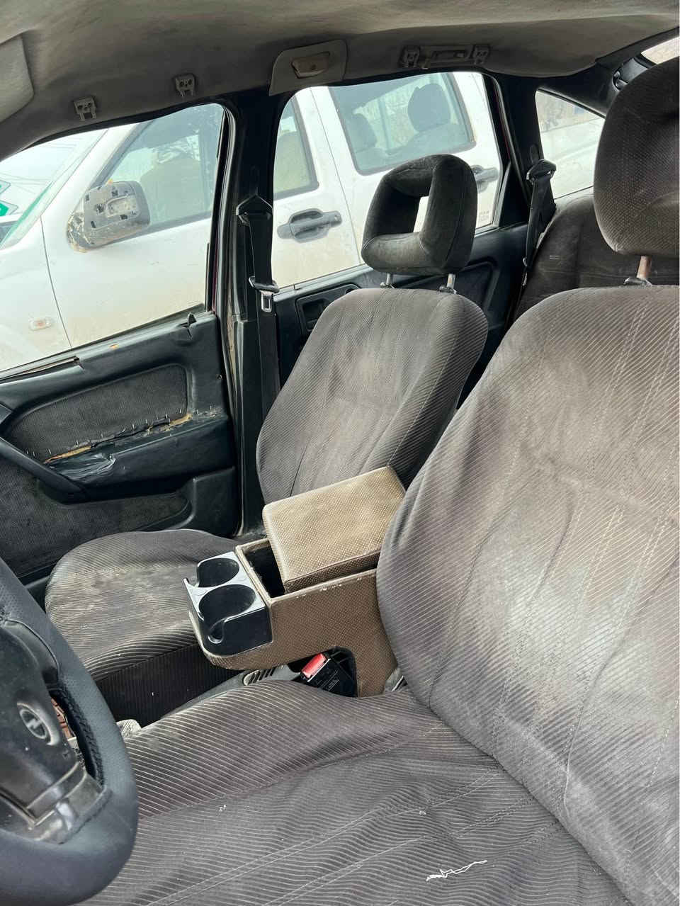 ئۆپڵ ڤیکترا ١٩٩٢ 
ئاڕم پلاستیک هەولێر 
سەنەوی ئەسڵی بە شەرتی پاکانەو غرامە  ئەولیات سەیارەکە بێ سبوغە و بێ لێدرانە 
مەکینە ٢٠ گێر عادیە  
دوو جام کارەباییە
 گێڕ و مەکینە بە شەرت 
کارەبایات بە شەرت 
تایەو ویلی نوێی لەسەرە
 سعری ٢٤ کەميک معامەلە 
☎️*********** شقلاوة, أربيل
