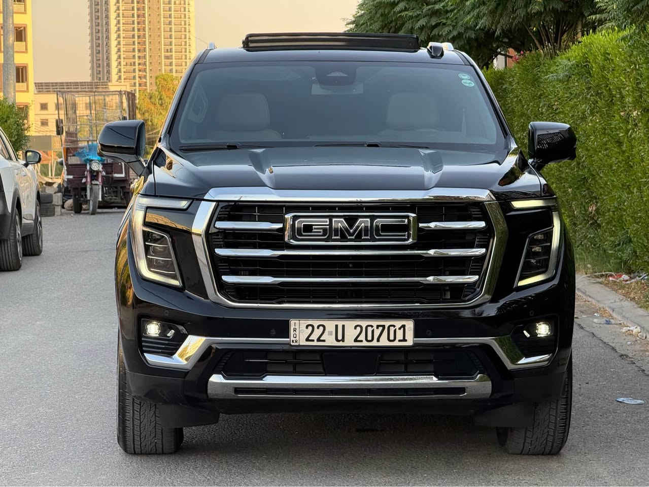 السلام عليكم 

جمسي gmc elevation 2025 

✅ بانوراما ✅ 

#انسب سعر 
#سعر بلاش 

السياره كفاله عامه صفر شركه 

✅ كفاله عامه من كلشي صبغ تعديل حتى بدون دبل كود 

 ✅ ماشيه فقط ٢٠ الف  كم 

المواصفات فول 

🛑 كشنات جلد 
🛑 بانوراما 
🛑 فور ويل 
🛑 رادار جانبي 
🛑 رادار امامي 
🛑 كشنات كهرباء 
🛑 جنطه كهرباء 
🛑 شاشه وسطيه كبيره
🛑 صندوق كهرباء 
🛑 ٣٦٠ درجه رادار 
🛑 ٥ كاميرات  

وباقي المواصفات المعروفه 

السعر جداا مناسب  718    ورقه فقط مرقم وجاهزه والسياره لاتقارنها بل عاديه هاي فول بانوراما 

☎️  *********** أربيل, العراق
